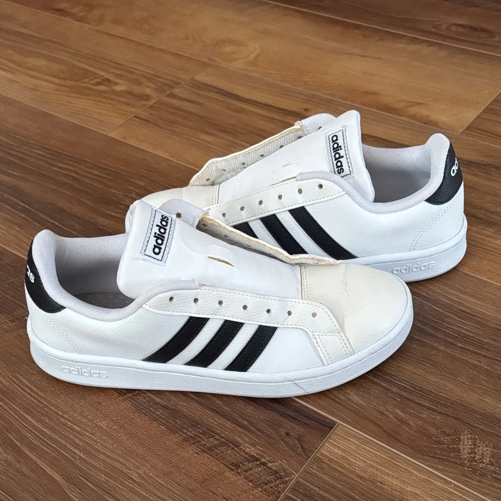 2/$22🌼 Adidas Grand Court Sneakers with Classic White and Black - Picture 1 of 14